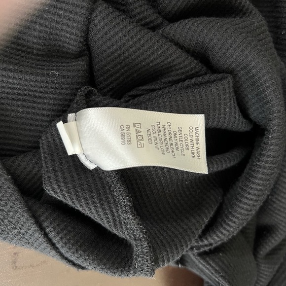 Maurice's Plus Size Crochet Fair Isle Mock Neck Long Sleeve Tee Black Women's 2X - Picture 7 of 7